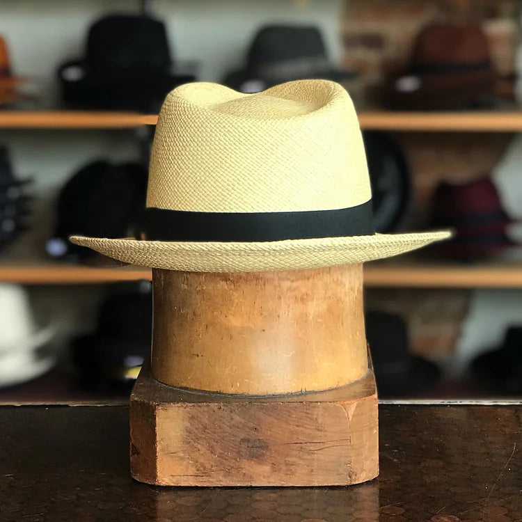 Can be rolls up for packing - Handmade panama hat - Manuel