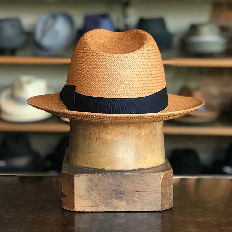 Can be rolls up for packing - Handmade panama hat - Torino
