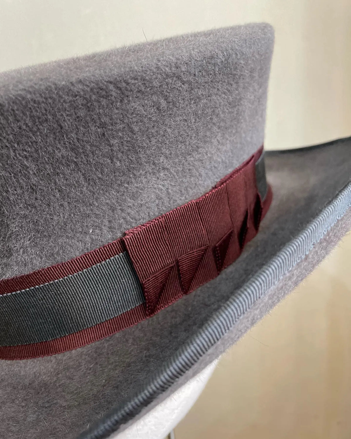 Double Color Gambler'S Hat